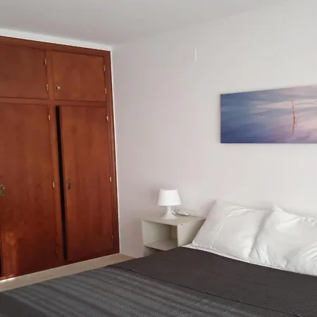 Villa Doree 208 *